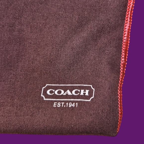 #56 - Coach Limited Edition Rare Lilac Soho Baguette With Dust Bag - Picture 13 of 16